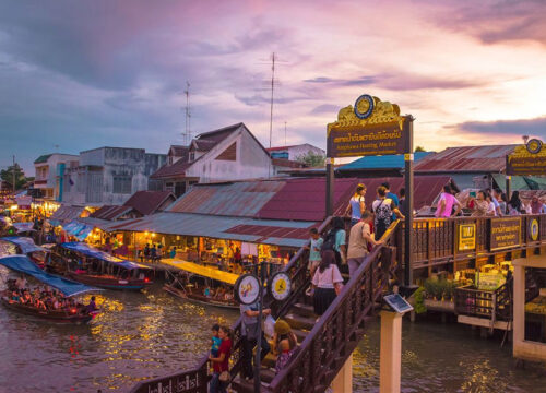 Amphawa Floating Market