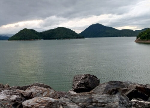 Srinagarindra Dam or Srinakarin Dam