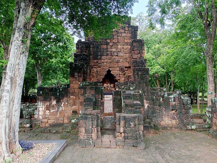 Mueang Sing Historical Park